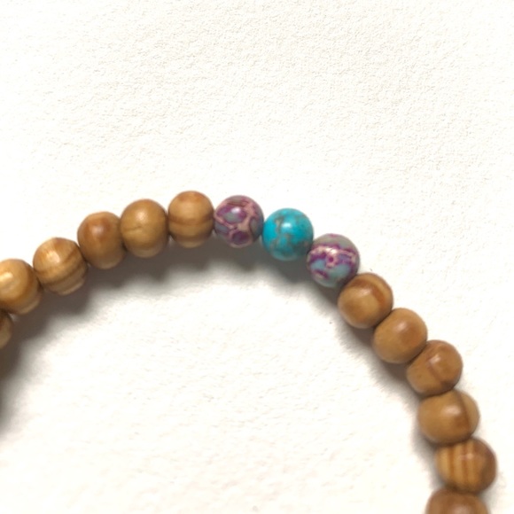 wooden bracelet with purple and turquoise - Picture 2 of 2
